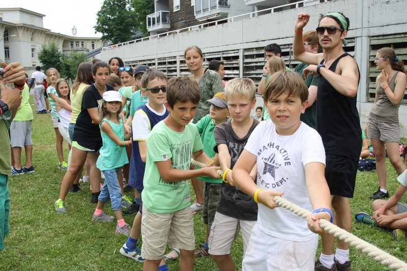 Village Camps International Summer Camp Leysin, Switzerland 2025-08-09 https://www.villagecamps.com/journals_admin/images/694-42-festival friday (442).jpg